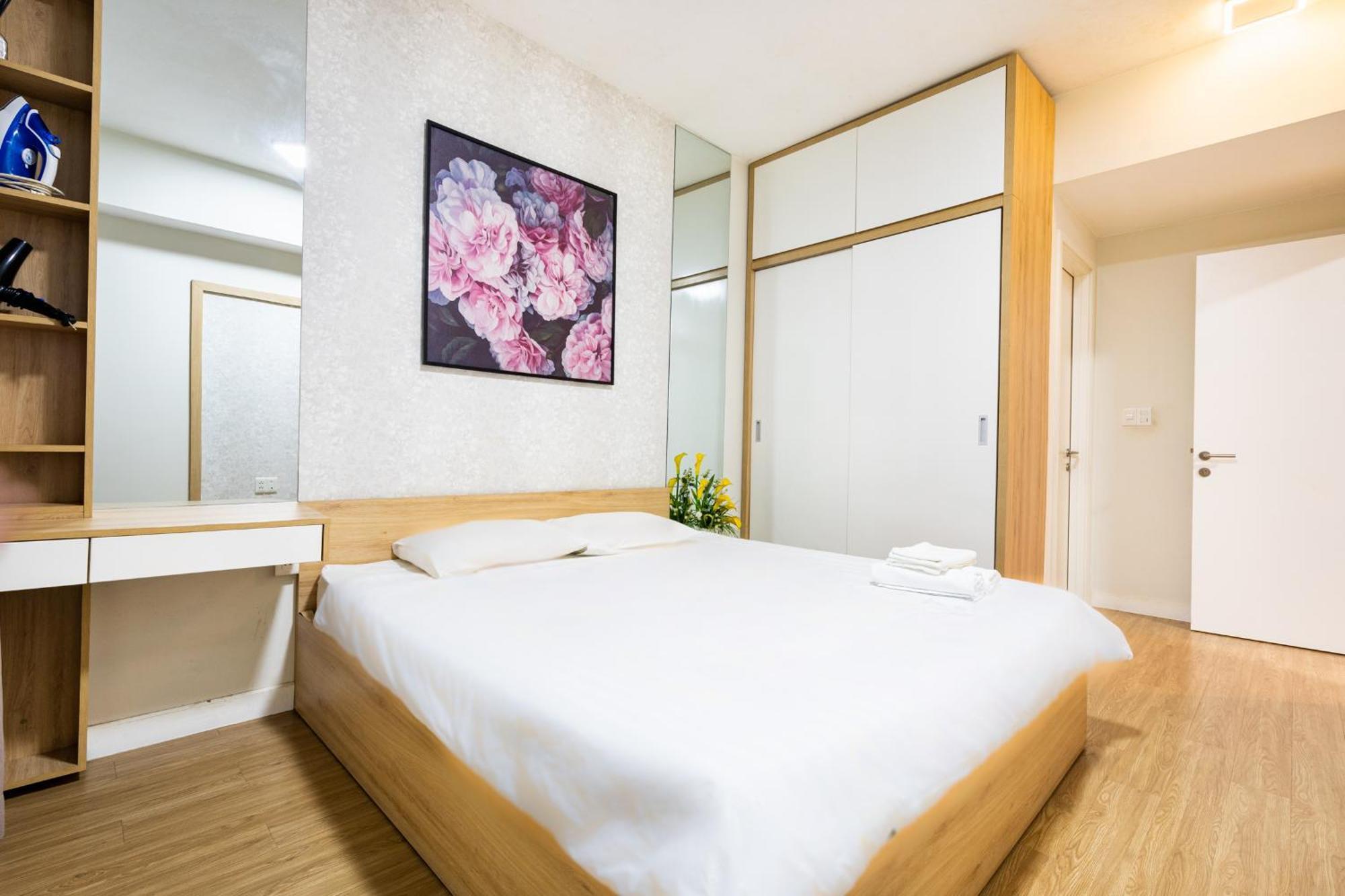 Stylist 2 Bedrooms Apartment